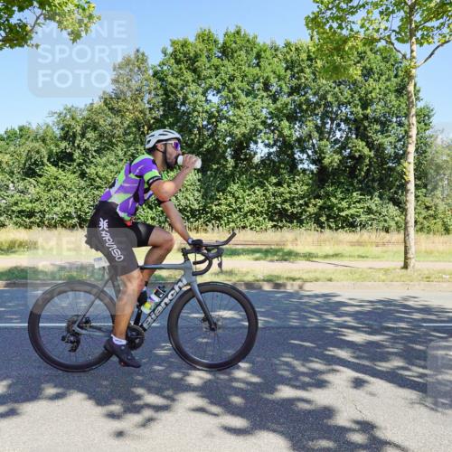 09.08.2026 - GEWOBA Citytriathlon Bremen Michael Burmester http://msf.ph/oto/9960395 09.08.2026 12:45:50 Radfahren 630, 632, 691, 723, 791, 830, 856, 881, 908, 913, 922, 927, 962, 1007, 1011 meine-sportfotos.de