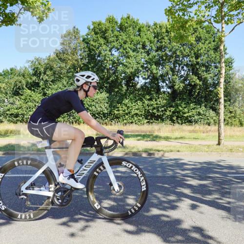 09.08.2026 - GEWOBA Citytriathlon Bremen Michael Burmester http://msf.ph/oto/9960398 09.08.2026 12:45:51 Radfahren 630, 632, 691, 723, 791, 830, 856, 881, 908, 913, 922, 927, 962, 1007, 1011 meine-sportfotos.de