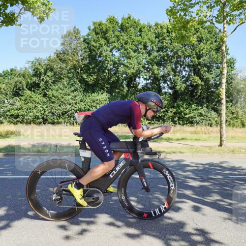 09.08.2026 - GEWOBA Citytriathlon Bremen Michael Burmester http://msf.ph/oto/9960408 09.08.2026 12:46:06 Radfahren 698, 703, 746, 775, 899, 913, 962, 1002, 1007 meine-sportfotos.de