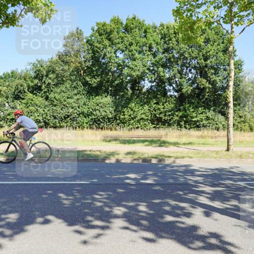 09.08.2026 - GEWOBA Citytriathlon Bremen Michael Burmester http://msf.ph/oto/9960485 09.08.2026 12:48:13 Radfahren 547, 563, 677, 683, 688, 811, 883, 955, 1116 meine-sportfotos.de