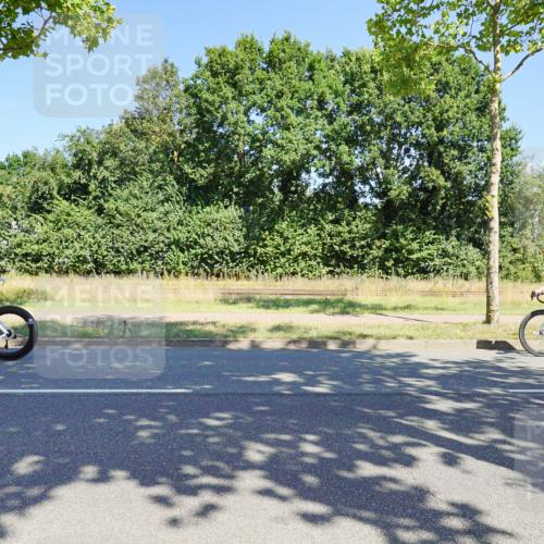 09.08.2026 - GEWOBA Citytriathlon Bremen Michael Burmester http://msf.ph/oto/9960530 09.08.2026 12:49:20 Radfahren 569, 583, 647, 757, 765, 905, 999, 1160 meine-sportfotos.de