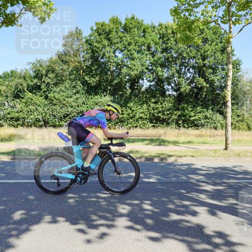 09.08.2026 - GEWOBA Citytriathlon Bremen Michael Burmester http://msf.ph/oto/9960581 09.08.2026 12:50:44 Radfahren 594, 648, 730, 737, 794, 799, 932, 993, 1016, 1137, 1139, 1158 meine-sportfotos.de