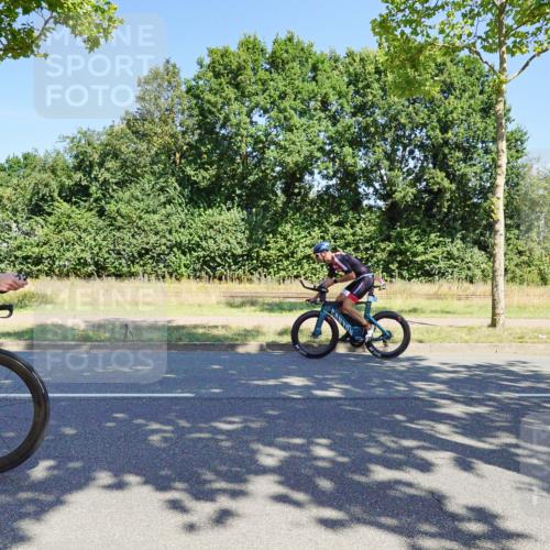 09.08.2026 - GEWOBA Citytriathlon Bremen Michael Burmester http://msf.ph/oto/9960590 09.08.2026 12:50:53 Radfahren 624, 730, 799, 808, 879, 932, 987, 1016, 1137, 1139 meine-sportfotos.de