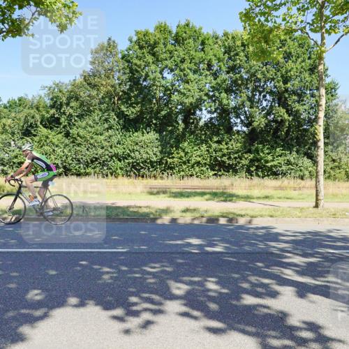 09.08.2026 - GEWOBA Citytriathlon Bremen Michael Burmester http://msf.ph/oto/9960650 09.08.2026 12:52:29 Radfahren 636, 679, 716, 750, 778, 979 meine-sportfotos.de