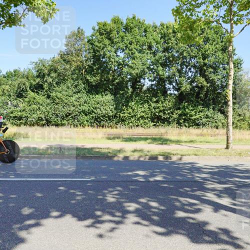 09.08.2026 - GEWOBA Citytriathlon Bremen Michael Burmester http://msf.ph/oto/9960659 09.08.2026 12:52:47 Radfahren 598, 611, 655, 716, 726, 739, 778, 807, 1009 meine-sportfotos.de