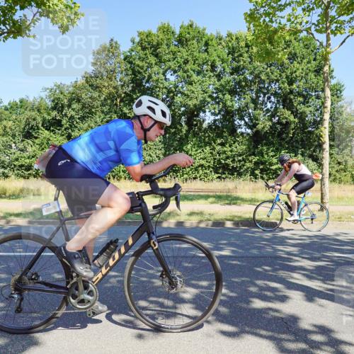09.08.2026 - GEWOBA Citytriathlon Bremen Michael Burmester http://msf.ph/oto/9960690 09.08.2026 12:53:37 Radfahren 559, 571, 609, 638, 687, 749, 770, 776, 814, 823, 1114 meine-sportfotos.de