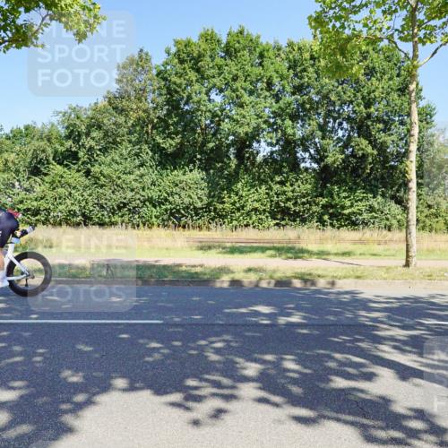 09.08.2026 - GEWOBA Citytriathlon Bremen Michael Burmester http://msf.ph/oto/9960820 09.08.2026 12:56:38 Radfahren 727, 761, 762, 774, 840, 848, 871, 902, 1113 meine-sportfotos.de