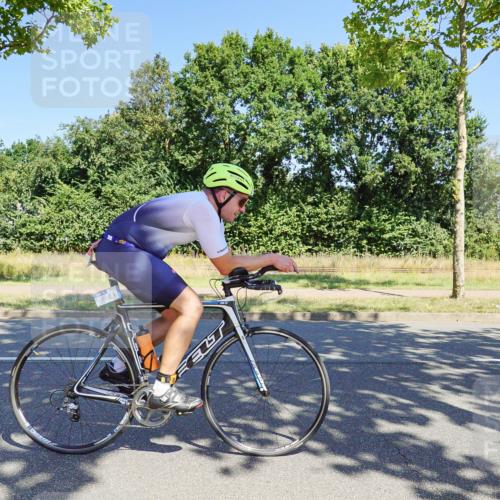 09.08.2026 - GEWOBA Citytriathlon Bremen Michael Burmester http://msf.ph/oto/9960873 09.08.2026 12:57:57 Radfahren 548, 602, 625, 707, 711, 718, 809, 919, 931, 943, 954, 998, 1003, 1121, 1136 meine-sportfotos.de