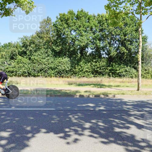 09.08.2026 - GEWOBA Citytriathlon Bremen Michael Burmester http://msf.ph/oto/9960878 09.08.2026 12:58:04 Radfahren 548, 578, 602, 625, 711, 718, 809, 919, 931, 943, 954, 976, 998, 1003, 1121, 1154 meine-sportfotos.de