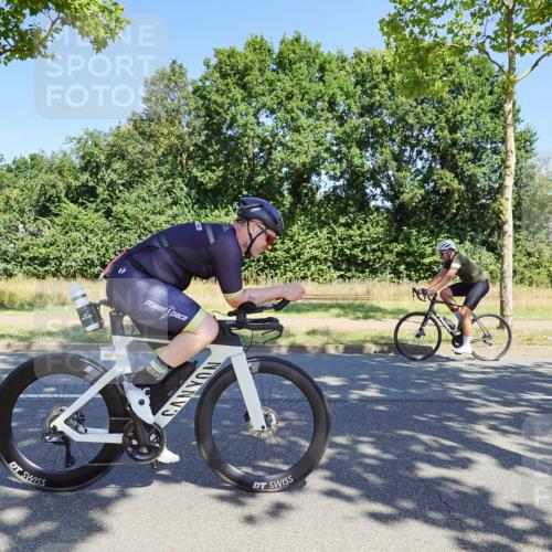 09.08.2026 - GEWOBA Citytriathlon Bremen Michael Burmester http://msf.ph/oto/9960890 09.08.2026 12:58:26 Radfahren 651, 796, 798, 876, 968 meine-sportfotos.de
