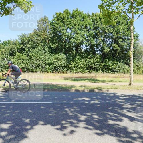 09.08.2026 - GEWOBA Citytriathlon Bremen Michael Burmester http://msf.ph/oto/9960892 09.08.2026 12:58:31 Radfahren 796, 798, 876, 968, 1132 meine-sportfotos.de
