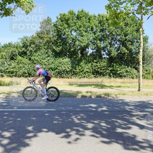 09.08.2026 - GEWOBA Citytriathlon Bremen Michael Burmester http://msf.ph/oto/9960936 09.08.2026 12:59:52 Radfahren 543, 771, 800, 817, 923, 942, 951, 956, 1159 meine-sportfotos.de