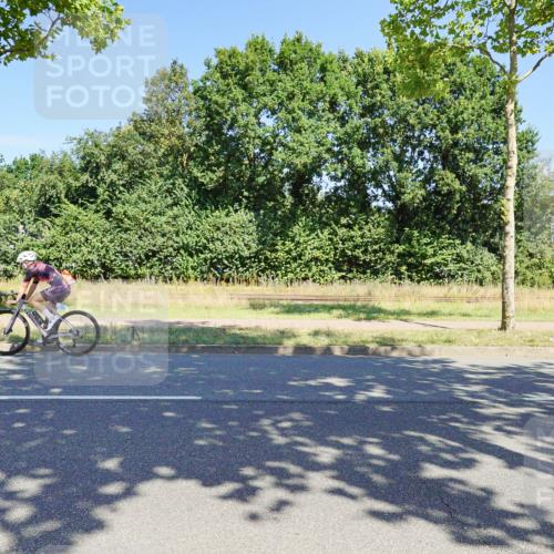 09.08.2026 - GEWOBA Citytriathlon Bremen Michael Burmester http://msf.ph/oto/9960938 09.08.2026 12:59:54 Radfahren 543, 771, 800, 923, 942, 951, 956, 1159 meine-sportfotos.de