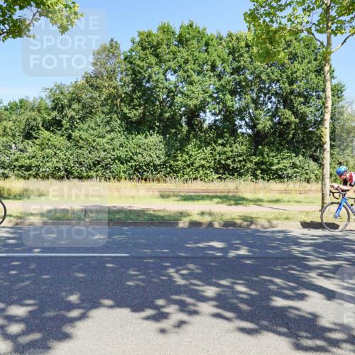 09.08.2026 - GEWOBA Citytriathlon Bremen Michael Burmester http://msf.ph/oto/9960954 09.08.2026 13:00:21 Radfahren 660, 661, 753, 1010, 1128 meine-sportfotos.de