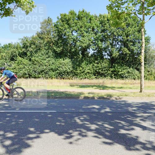 09.08.2026 - GEWOBA Citytriathlon Bremen Michael Burmester http://msf.ph/oto/9961012 09.08.2026 13:01:34 Radfahren 556, 587, 631, 666, 669, 690, 714, 775, 859, 862, 878, 991, 1014, 1120, 1140 meine-sportfotos.de