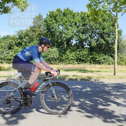 09.08.2026 - GEWOBA Citytriathlon Bremen Michael Burmester http://msf.ph/oto/9961045 09.08.2026 13:02:22 Radfahren 629, 632, 676, 723, 890, 966, 1011 meine-sportfotos.de