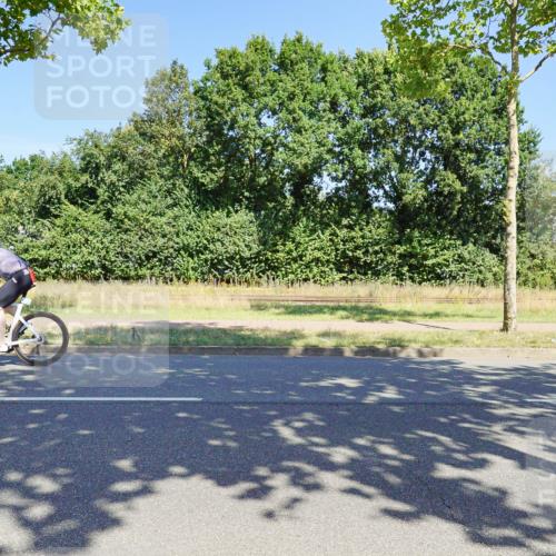 09.08.2026 - GEWOBA Citytriathlon Bremen Michael Burmester http://msf.ph/oto/9961057 09.08.2026 13:02:36 Radfahren 607, 614, 632, 691, 723, 791, 873, 966, 1007, 1011, 1020 meine-sportfotos.de