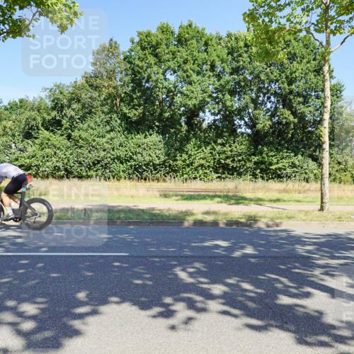09.08.2026 - GEWOBA Citytriathlon Bremen Michael Burmester http://msf.ph/oto/9961066 09.08.2026 13:02:46 Radfahren 549, 597, 607, 654, 681, 691, 873, 1007, 1020 meine-sportfotos.de