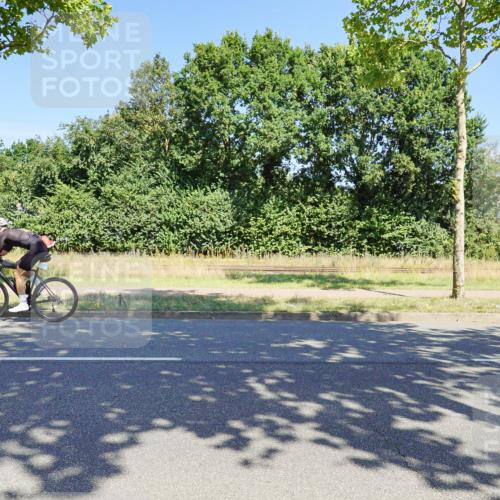 09.08.2026 - GEWOBA Citytriathlon Bremen Michael Burmester http://msf.ph/oto/9961072 09.08.2026 13:02:55 Radfahren 549, 597, 654, 681, 1105 meine-sportfotos.de