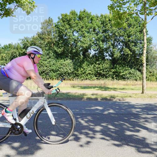 09.08.2026 - GEWOBA Citytriathlon Bremen Michael Burmester http://msf.ph/oto/9961083 09.08.2026 13:03:18 Radfahren 703, 768, 779, 898, 985, 1102 meine-sportfotos.de