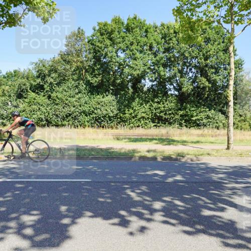 09.08.2026 - GEWOBA Citytriathlon Bremen Michael Burmester http://msf.ph/oto/9961106 09.08.2026 13:03:41 Radfahren 575, 591, 616, 646, 698, 721, 793, 835, 891, 1106, 1122, 1157 meine-sportfotos.de