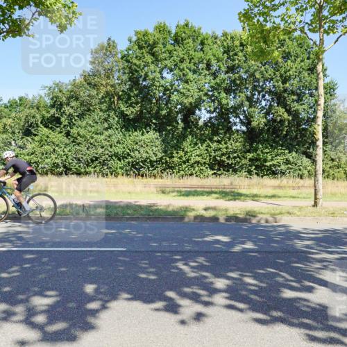 09.08.2026 - GEWOBA Citytriathlon Bremen Michael Burmester http://msf.ph/oto/9961142 09.08.2026 13:04:48 Radfahren 738, 773, 777, 856, 908, 1152, 1160 meine-sportfotos.de