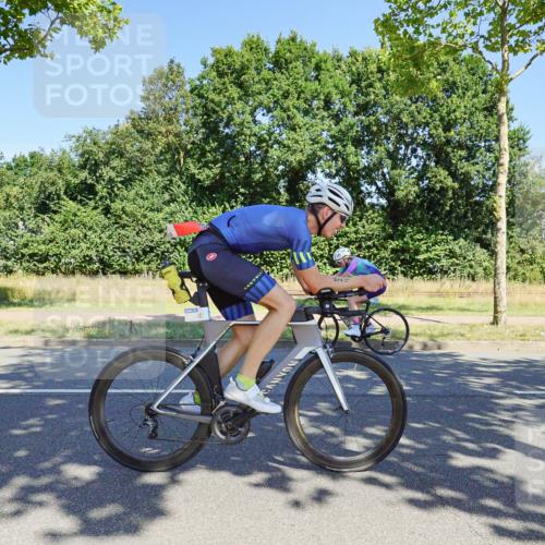 09.08.2026 - GEWOBA Citytriathlon Bremen Michael Burmester http://msf.ph/oto/9961201 09.08.2026 13:06:34 Radfahren 544, 554, 624, 644, 647, 677, 683, 685, 811, 824, 882, 927, 987 meine-sportfotos.de