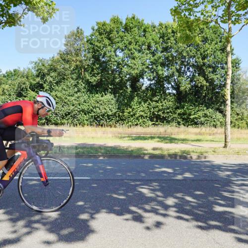 09.08.2026 - GEWOBA Citytriathlon Bremen Michael Burmester http://msf.ph/oto/9961307 09.08.2026 13:10:03 Radfahren 545, 739, 778, 799, 807, 822, 880, 1130 meine-sportfotos.de