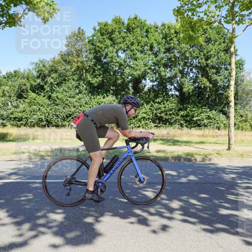 09.08.2026 - GEWOBA Citytriathlon Bremen Michael Burmester http://msf.ph/oto/9961335 09.08.2026 13:10:50 Radfahren 598, 716, 717, 750, 794, 823, 967, 993 meine-sportfotos.de
