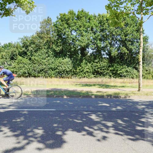 09.08.2026 - GEWOBA Citytriathlon Bremen Michael Burmester http://msf.ph/oto/9961412 09.08.2026 13:12:52 Radfahren 804, 960, 1006, 1142 meine-sportfotos.de