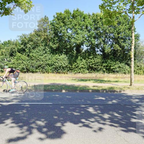 09.08.2026 - GEWOBA Citytriathlon Bremen Michael Burmester http://msf.ph/oto/9961482 09.08.2026 13:15:46 Radfahren 637, 809, 844, 888, 954 meine-sportfotos.de