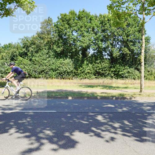 09.08.2026 - GEWOBA Citytriathlon Bremen Michael Burmester http://msf.ph/oto/9961504 09.08.2026 13:16:58 Radfahren 564, 603, 806, 942, 1005 meine-sportfotos.de
