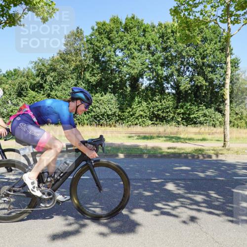 09.08.2026 - GEWOBA Citytriathlon Bremen Michael Burmester http://msf.ph/oto/9961626 09.08.2026 13:23:25 Radfahren 941, 966, 997, 1105, 1122 meine-sportfotos.de
