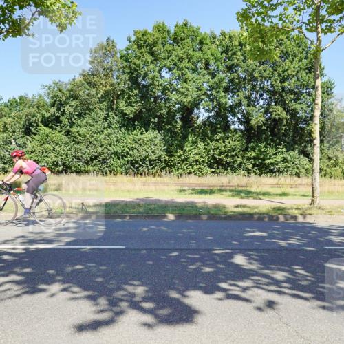 09.08.2026 - GEWOBA Citytriathlon Bremen Michael Burmester http://msf.ph/oto/9961646 09.08.2026 13:24:17 Radfahren 917, 1020, 1120 meine-sportfotos.de