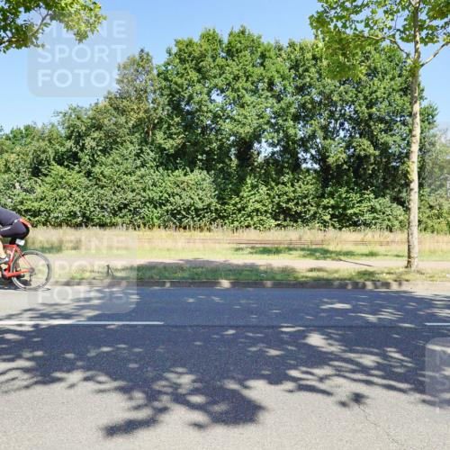 09.08.2026 - GEWOBA Citytriathlon Bremen Michael Burmester http://msf.ph/oto/9961661 09.08.2026 13:24:52 Radfahren 885, 969, 1102 meine-sportfotos.de