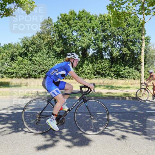 09.08.2026 - GEWOBA Citytriathlon Bremen Michael Burmester http://msf.ph/oto/9961663 09.08.2026 13:25:05 Radfahren 681, 738, 768, 969, 1152 meine-sportfotos.de