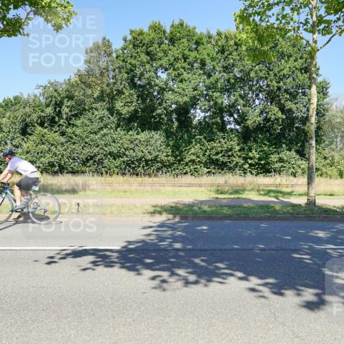 09.08.2026 - GEWOBA Citytriathlon Bremen Michael Burmester http://msf.ph/oto/9961769 09.08.2026 14:07:20 Radfahren  meine-sportfotos.de