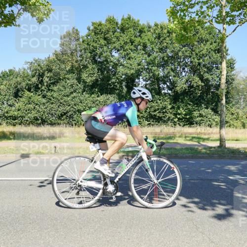 09.08.2026 - GEWOBA Citytriathlon Bremen Michael Burmester http://msf.ph/oto/9961832 09.08.2026 14:10:21 Radfahren 35, 81, 100, 161, 177 meine-sportfotos.de