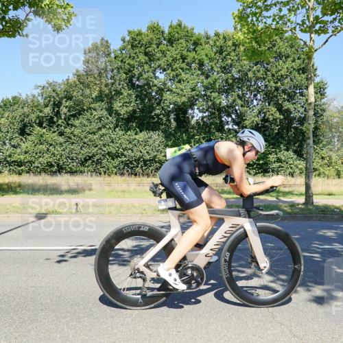 09.08.2026 - GEWOBA Citytriathlon Bremen Michael Burmester http://msf.ph/oto/9961924 09.08.2026 14:13:08 Radfahren 2, 21, 38, 54, 82, 83, 279, 304 meine-sportfotos.de