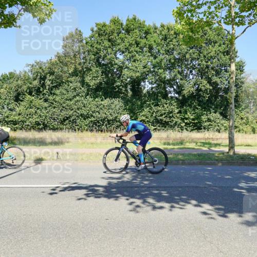 09.08.2026 - GEWOBA Citytriathlon Bremen Michael Burmester http://msf.ph/oto/9962079 09.08.2026 14:17:27 Radfahren 88, 101, 106, 110, 193, 274, 309, 321, 337, 356 meine-sportfotos.de