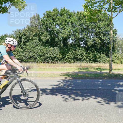 09.08.2026 - GEWOBA Citytriathlon Bremen Michael Burmester http://msf.ph/oto/9962096 09.08.2026 14:17:48 Radfahren 65, 190, 205, 229, 235, 256, 269, 290, 293, 305, 316, 320, 336, 378, 429, 457, 470, 485 meine-sportfotos.de