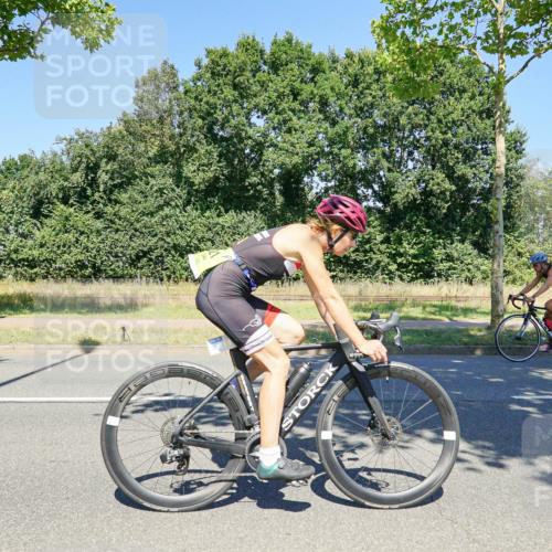 09.08.2026 - GEWOBA Citytriathlon Bremen Michael Burmester http://msf.ph/oto/9962179 09.08.2026 14:19:29 Radfahren 166, 204, 230, 261, 281, 319, 330, 335, 342, 434, 487, 521, 523 meine-sportfotos.de