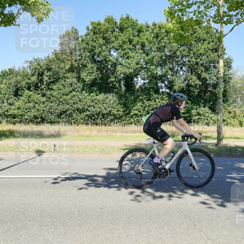09.08.2026 - GEWOBA Citytriathlon Bremen Michael Burmester http://msf.ph/oto/9962211 09.08.2026 14:19:59 Radfahren 209, 224, 237, 239, 249, 258, 310, 340, 400, 410, 458, 522 meine-sportfotos.de