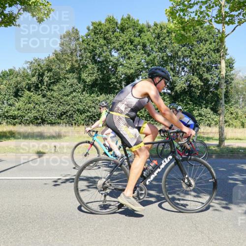 09.08.2026 - GEWOBA Citytriathlon Bremen Michael Burmester http://msf.ph/oto/9962222 09.08.2026 14:20:15 Radfahren 199, 237, 310, 313, 368, 398, 417, 431, 456, 532 meine-sportfotos.de