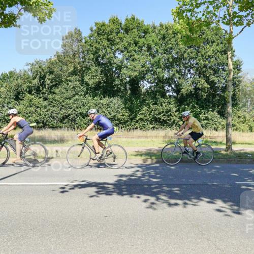 09.08.2026 - GEWOBA Citytriathlon Bremen Michael Burmester http://msf.ph/oto/9962360 09.08.2026 14:23:38 Radfahren 318, 332, 424, 426, 435, 467, 489, 516 meine-sportfotos.de