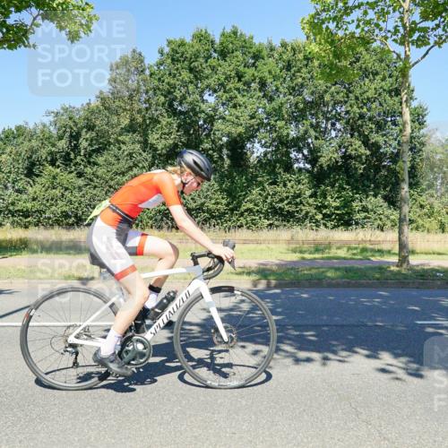 09.08.2026 - GEWOBA Citytriathlon Bremen Michael Burmester http://msf.ph/oto/9962368 09.08.2026 14:23:49 Radfahren 246, 248, 332, 430, 435, 471, 472, 489, 494, 516 meine-sportfotos.de