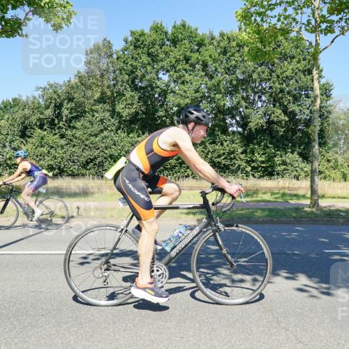 09.08.2026 - GEWOBA Citytriathlon Bremen Michael Burmester http://msf.ph/oto/9962385 09.08.2026 14:24:15 Radfahren 315, 361, 436, 468, 495, 502, 505 meine-sportfotos.de