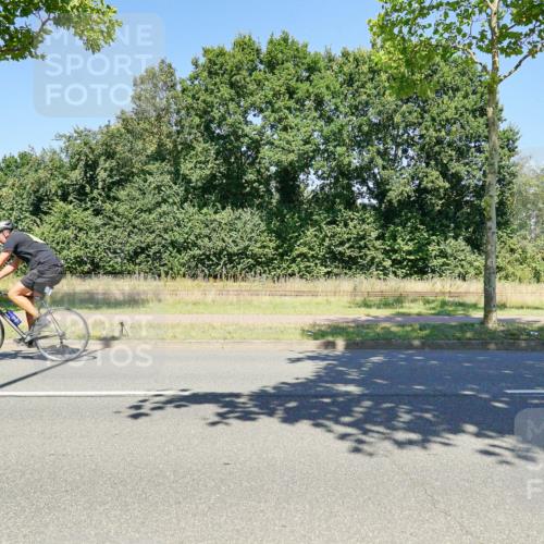 09.08.2026 - GEWOBA Citytriathlon Bremen Michael Burmester http://msf.ph/oto/9962405 09.08.2026 14:25:03 Radfahren 112, 380, 524 meine-sportfotos.de