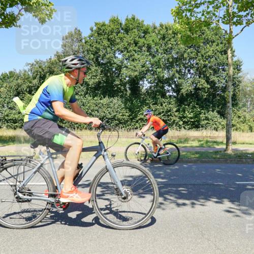 09.08.2026 - GEWOBA Citytriathlon Bremen Michael Burmester http://msf.ph/oto/9962439 09.08.2026 14:26:10 Radfahren 366, 392, 406, 459, 474, 476, 506 meine-sportfotos.de