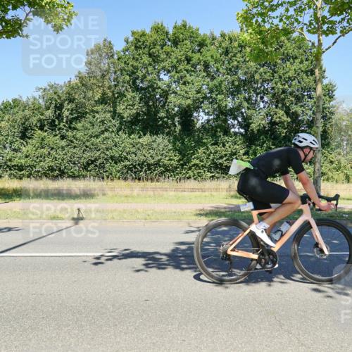 09.08.2026 - GEWOBA Citytriathlon Bremen Michael Burmester http://msf.ph/oto/9962499 09.08.2026 14:28:19 Radfahren 41, 72, 85, 100, 113, 119, 168 meine-sportfotos.de